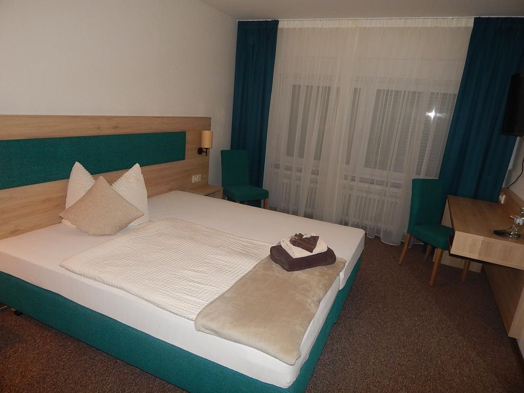 Hotel-Lindenhof Rauschenberg Kültér fotó