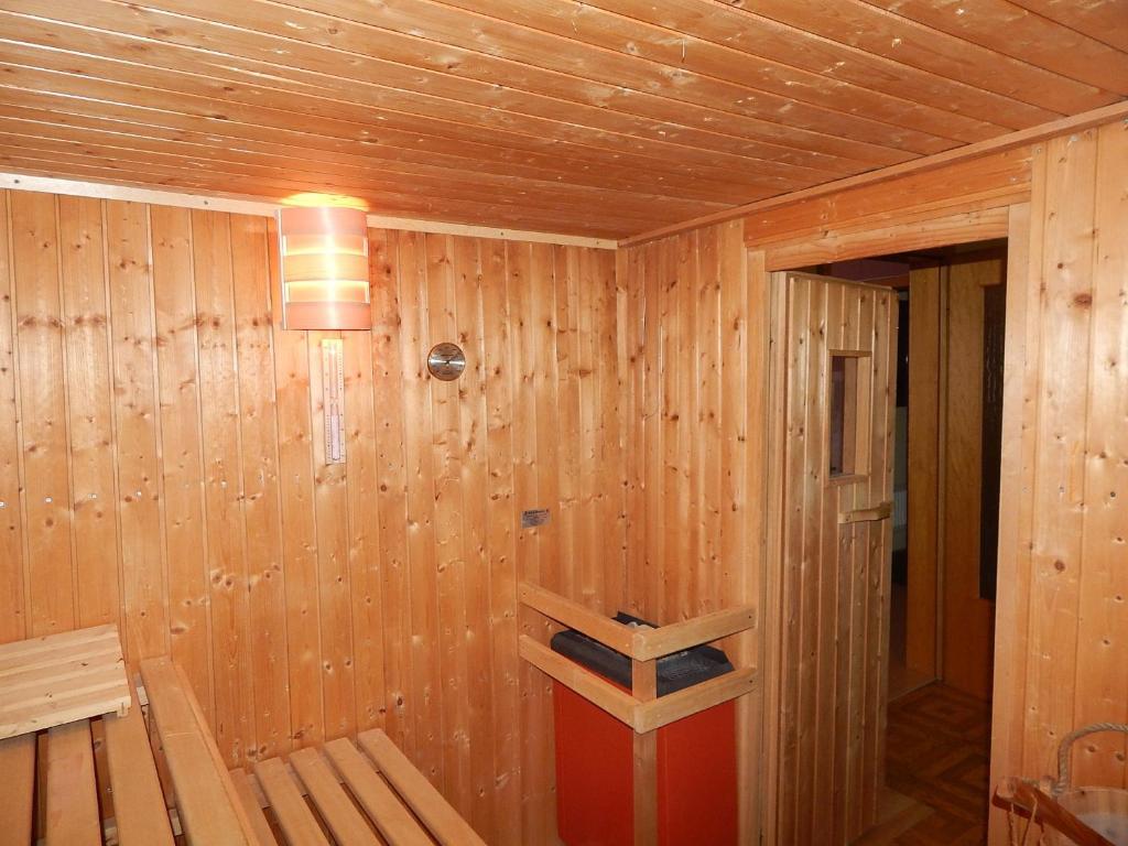 Hotel-Lindenhof Rauschenberg Kültér fotó